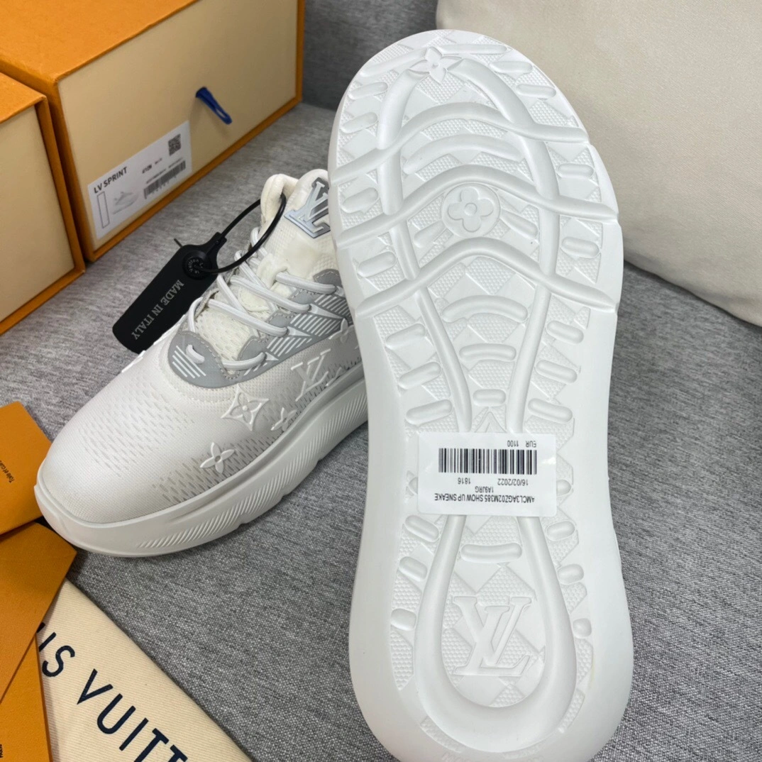 OOBB- Show Up 1A9JR2 item:B-X185G1117