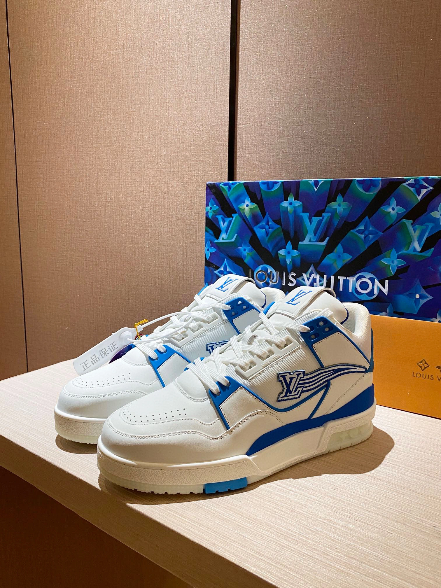 OOBB- Trainer 1A8AGN item:B-X430L2012