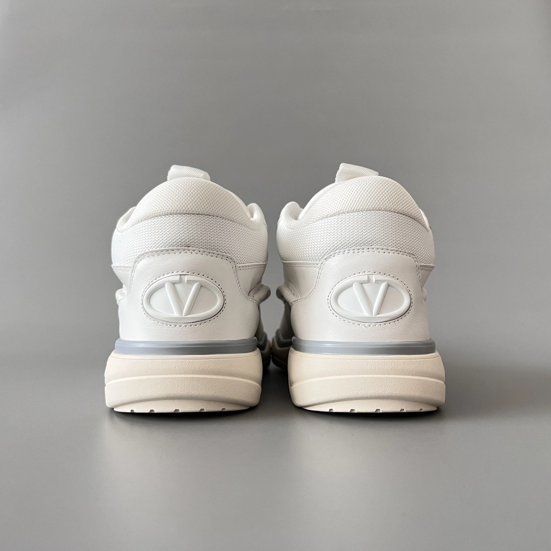 OOBB- V1859ti9o YS0I14SWG0BO Mid Top cowhide item：E-X300I2431