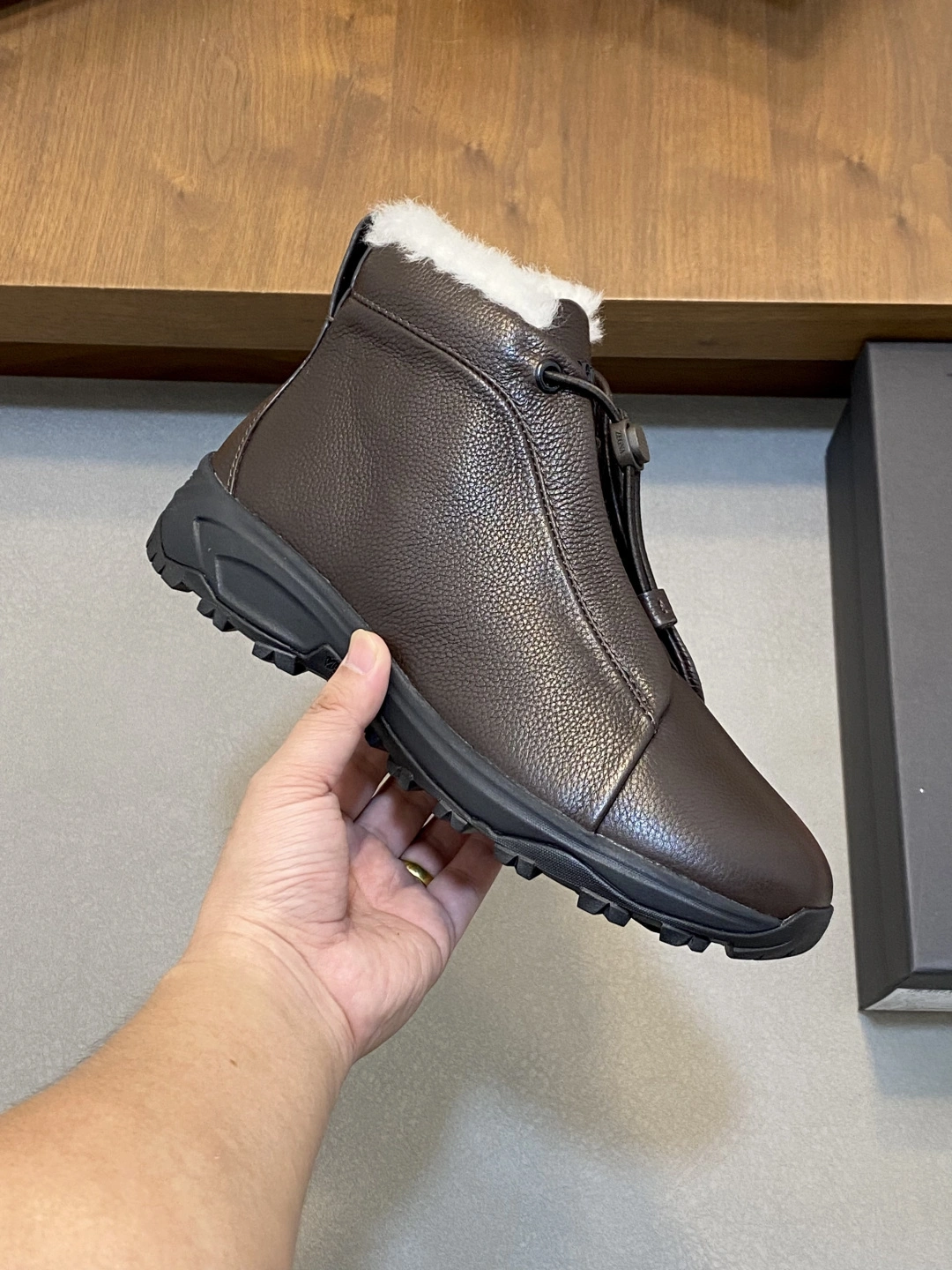 OOBB--Z5691 LHPRZ-S5835Z-TDM Calfskin item:E-X062L1404B