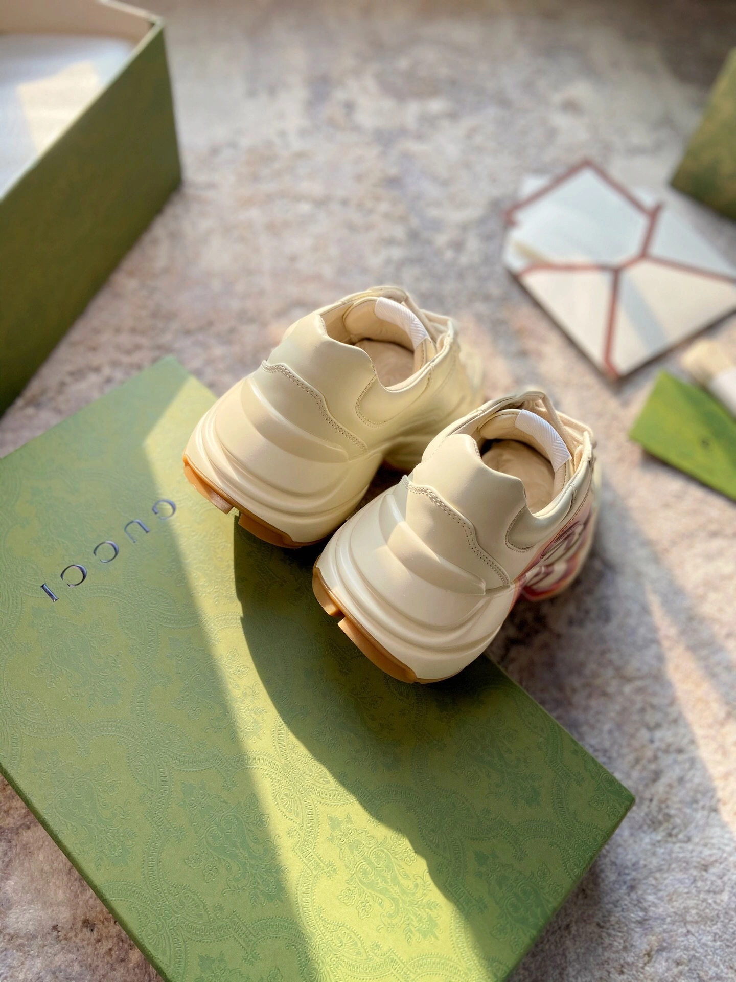 OOBB- item:B-X046B1319