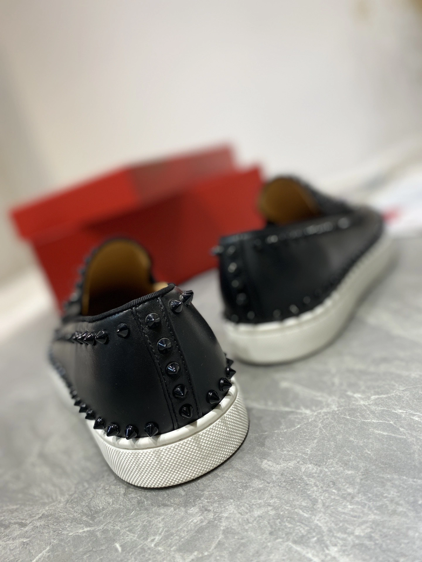 &OOBB- item:B-X158H2043X