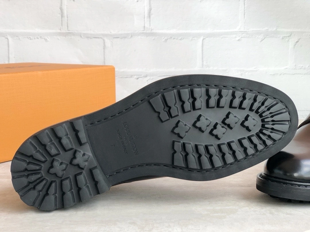 OOBB- item:B-X185E2703-2