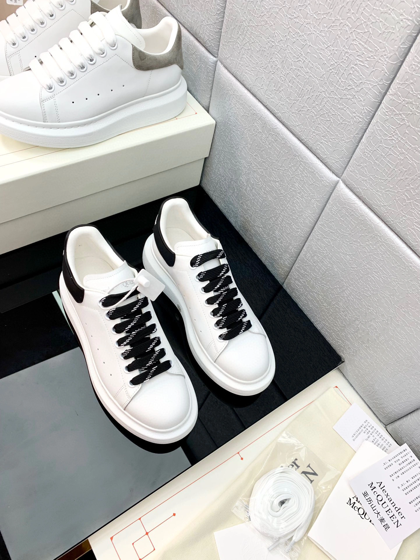 OOBB- item：B-X281E3113C