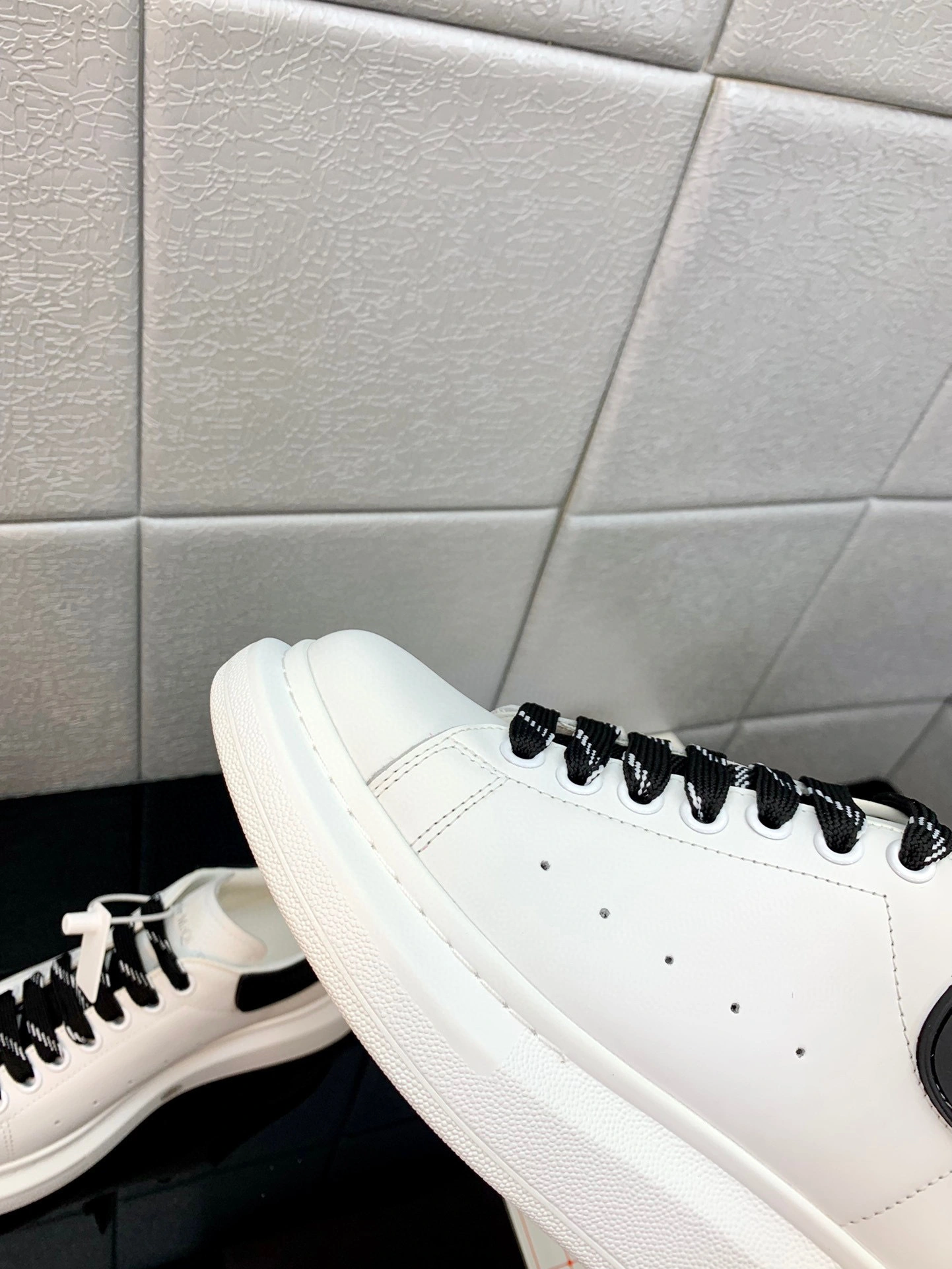 OOBB- item：B-X281E3113C