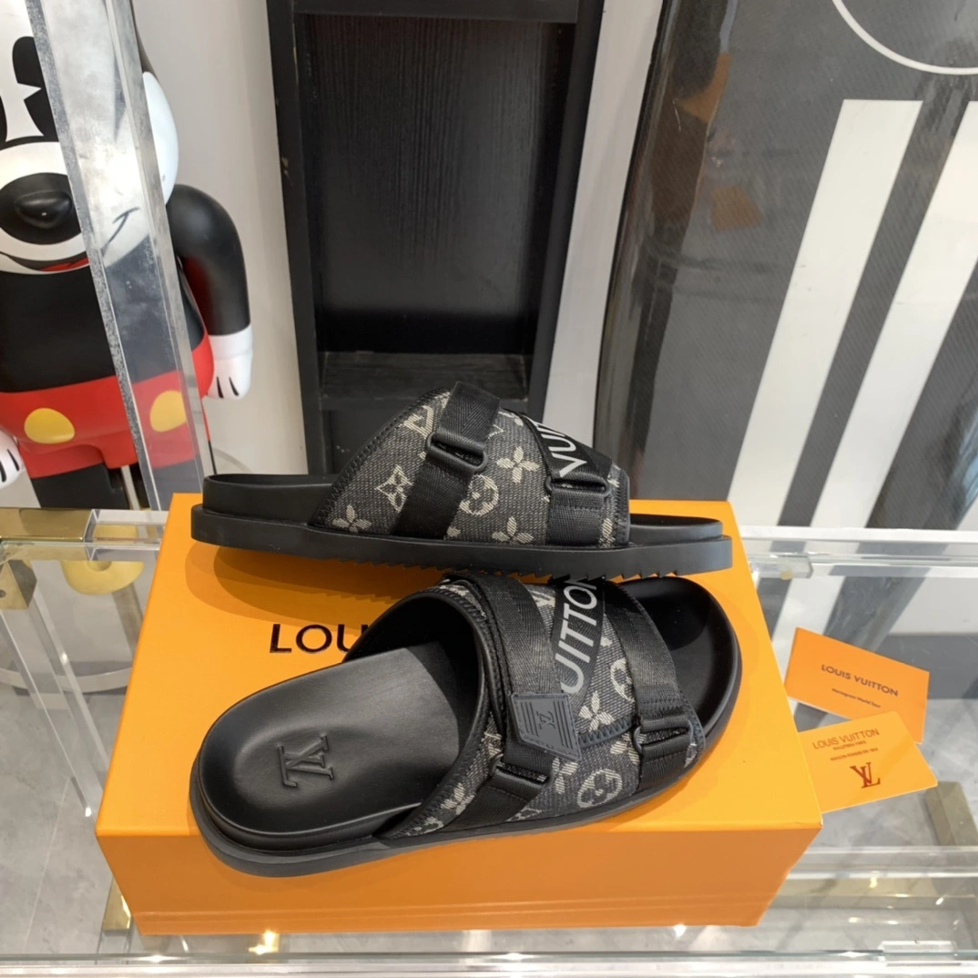 &OOBB— 1A5HQJ logo item:C-X000C0455