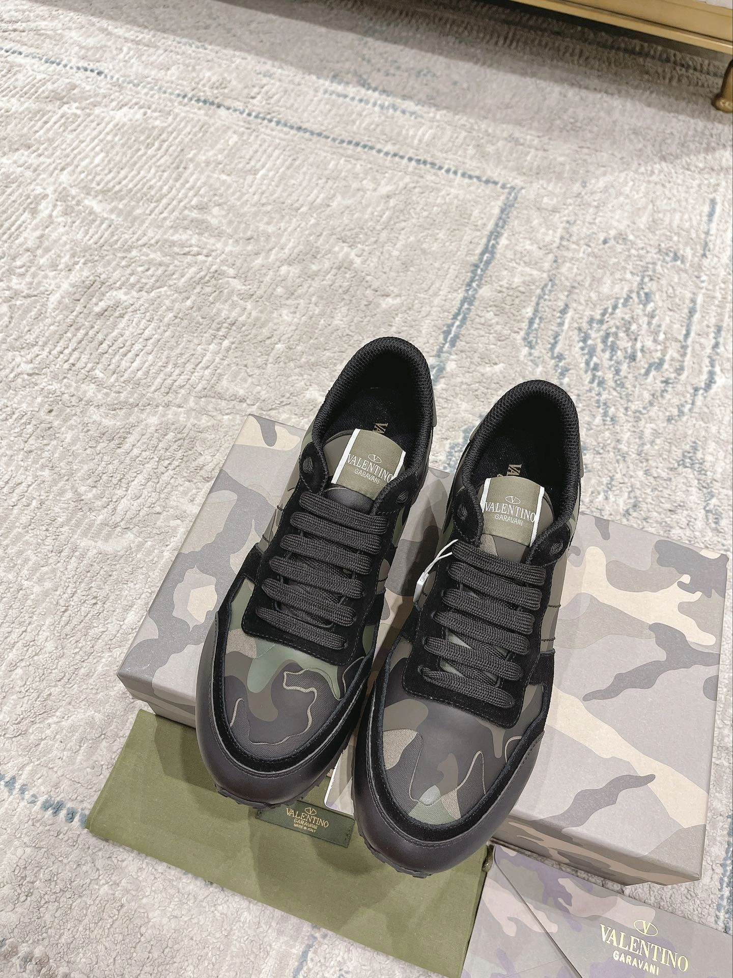 OOBB— 1Y2S0723XHW7PM item:C-X158C0400
