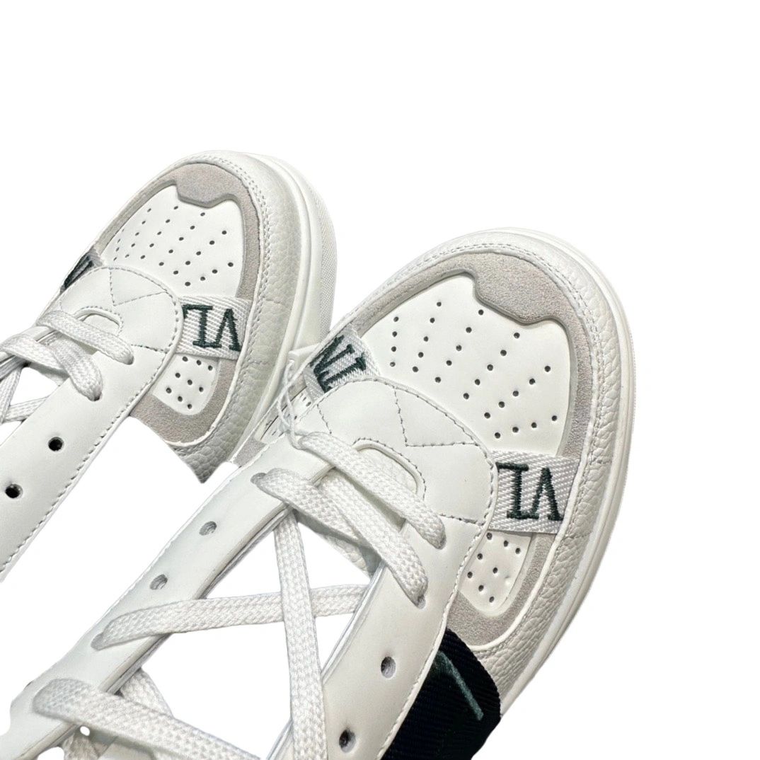 OOBB— 1Y2S0C58TJA6TP item:C-X158B1866