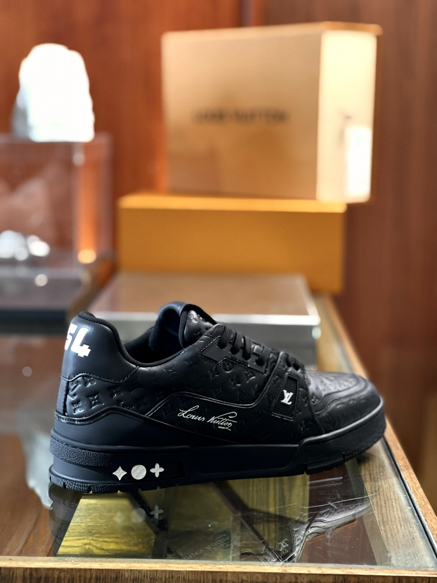 OOBB— 2022TRAINER item:C-X158B1607