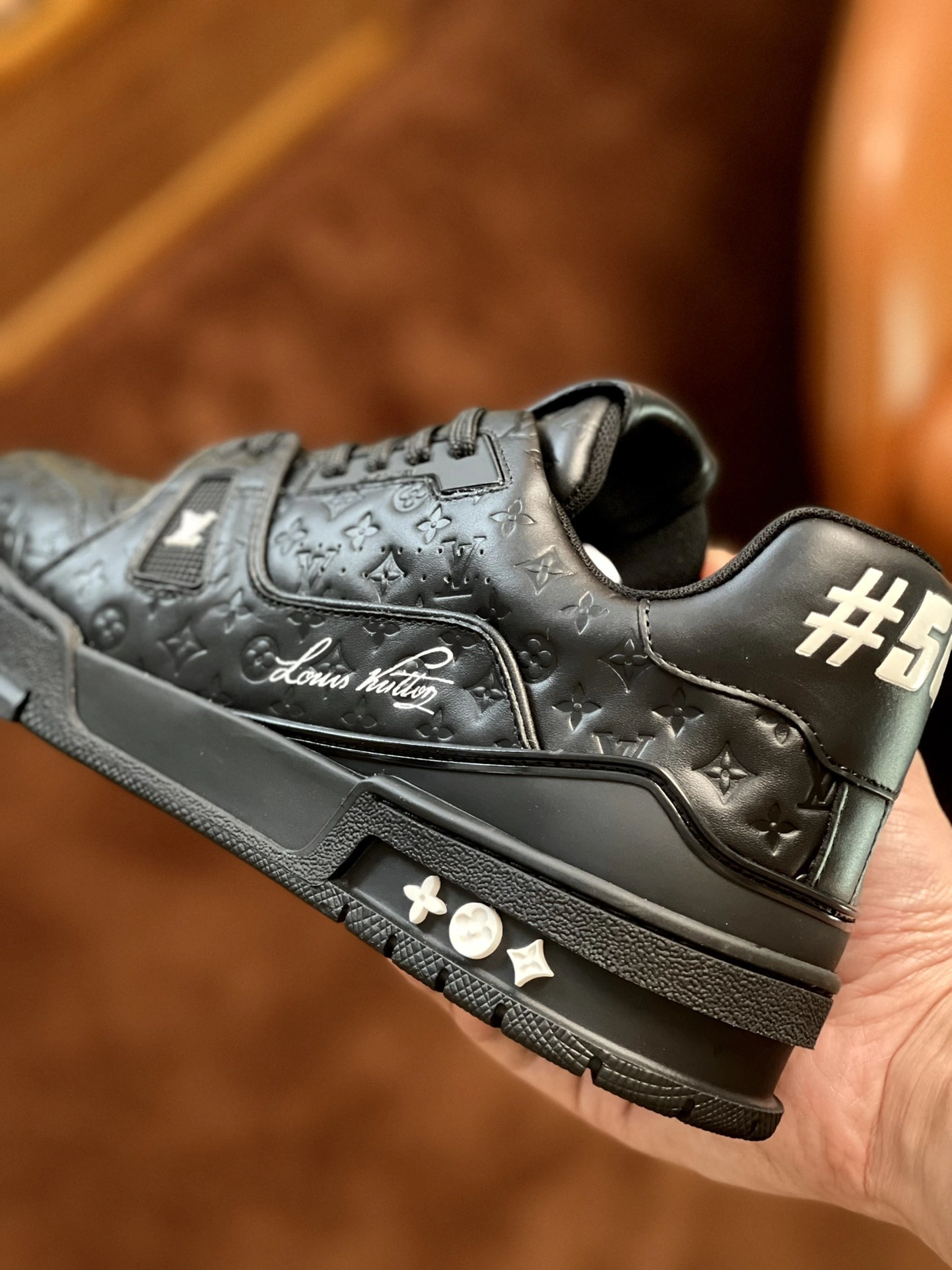 OOBB— 2022TRAINER item:C-X158B1607