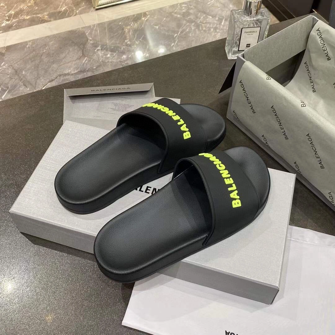 OOBB-565826W1S811070 item：B-X076G1109J