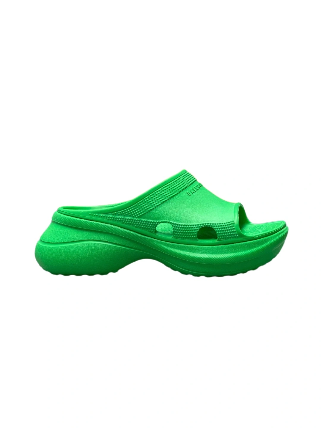 OOBB— 677389W1S8E3033 TPU item:C-X000C0306