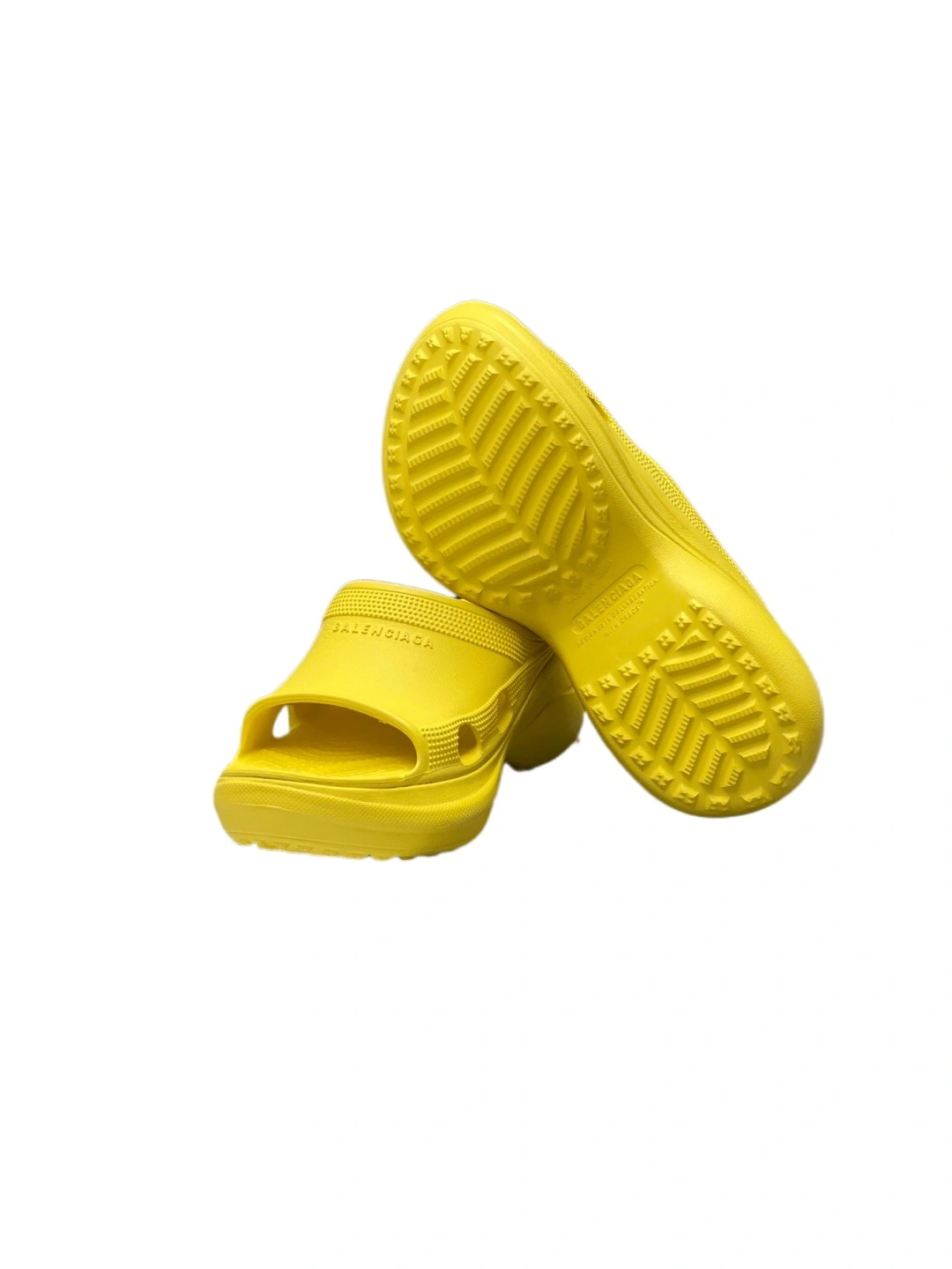 OOBB— 677389W1S8E7000 TPU item:C-X000C0307