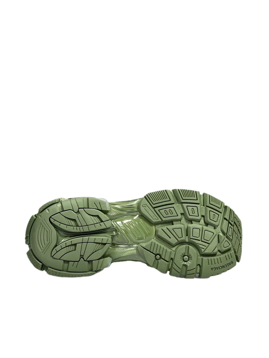 OOBB— 677403W3RB13031-Runner Demna item:C-X000C0443