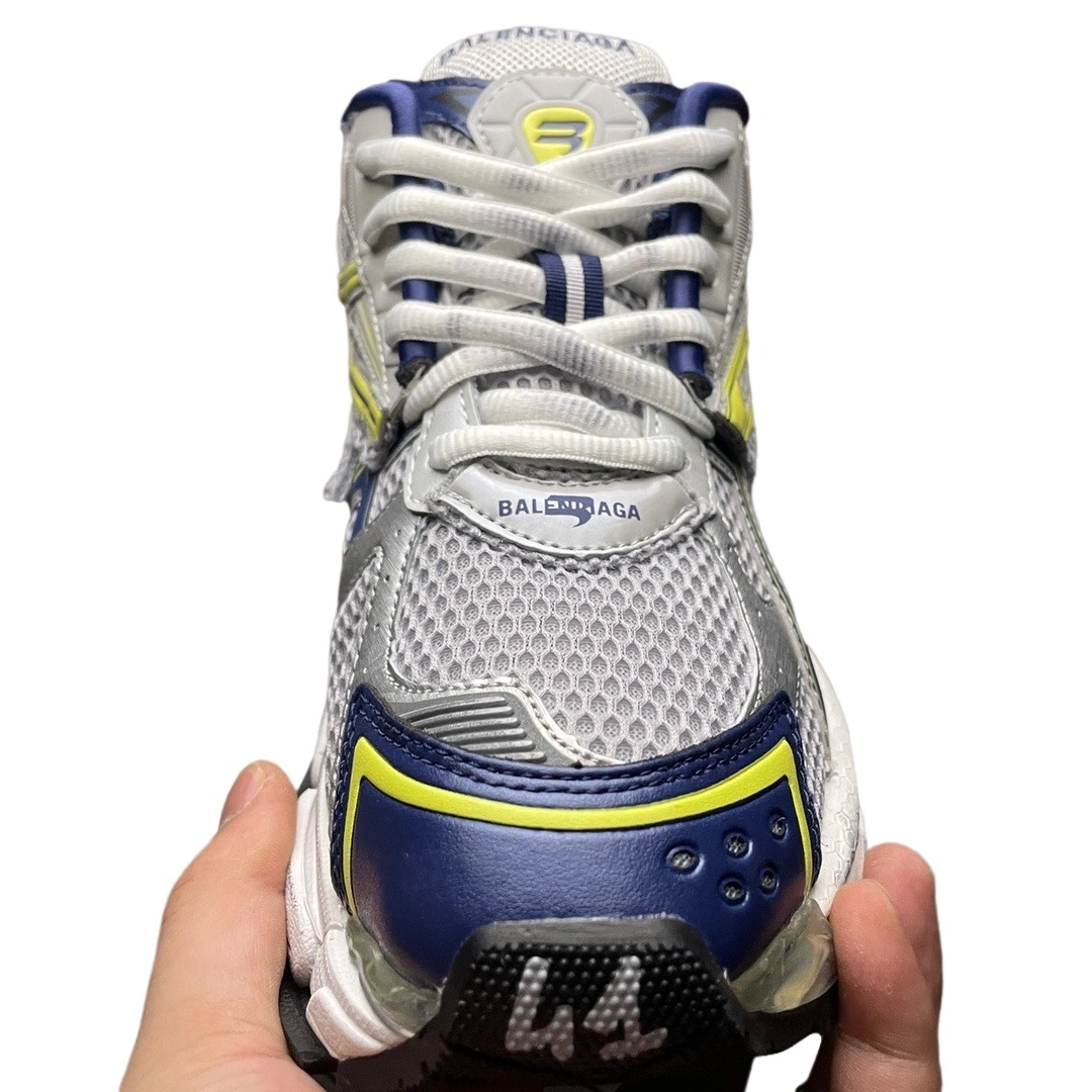 OOBB— 677403W3RB59174-Runner Demna item:C-X000C0445