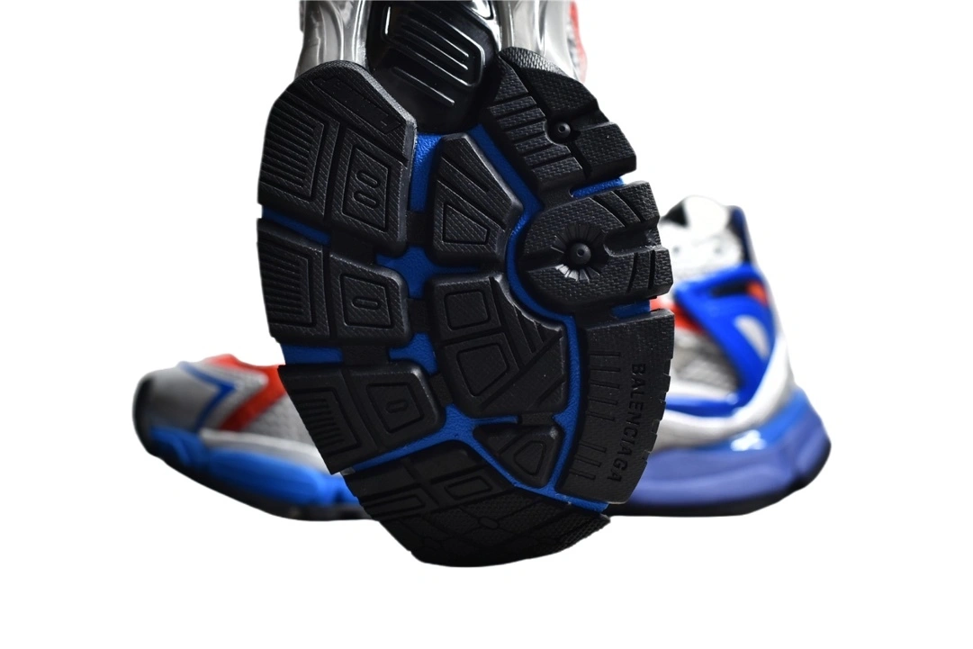 &OOBB— 677403W3RB61264-Runner Demna item:C-X575C0446