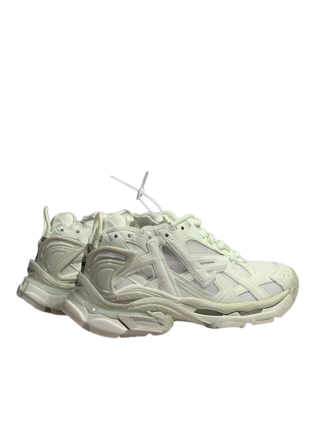 OOBB— 677403W3RBL8100 Runner Demna item:C-X000C0441