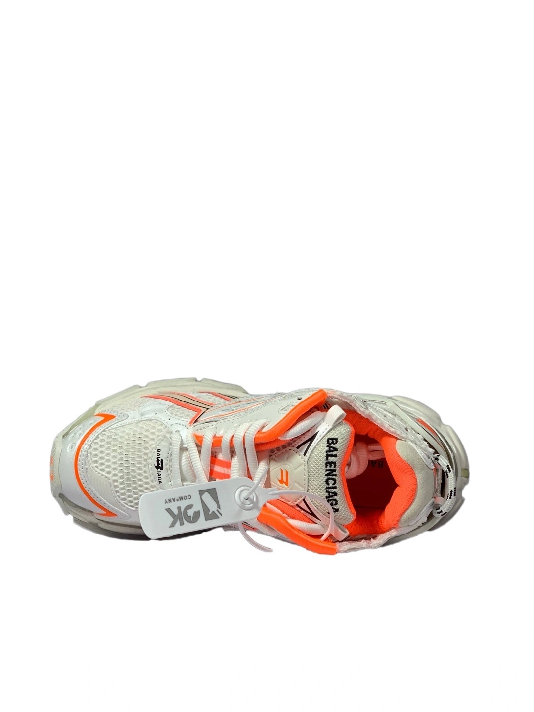 OOBB— 677403W3RBM9770-Runner Demna item:C-X000C0442
