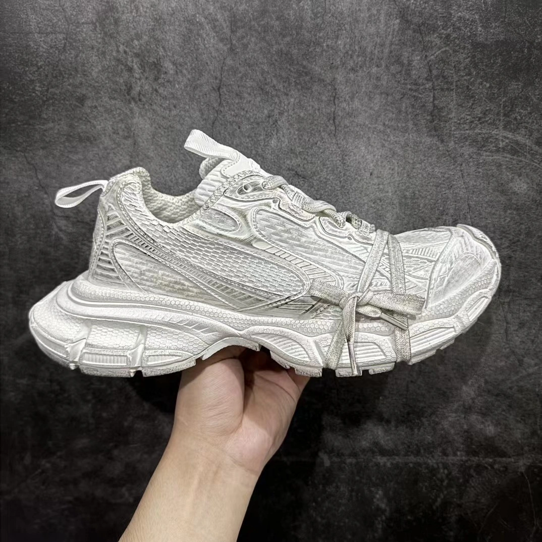 &OOBB— 734731W3XL49191 Phantom Sneaker Track Trainer item:C-X004C0612