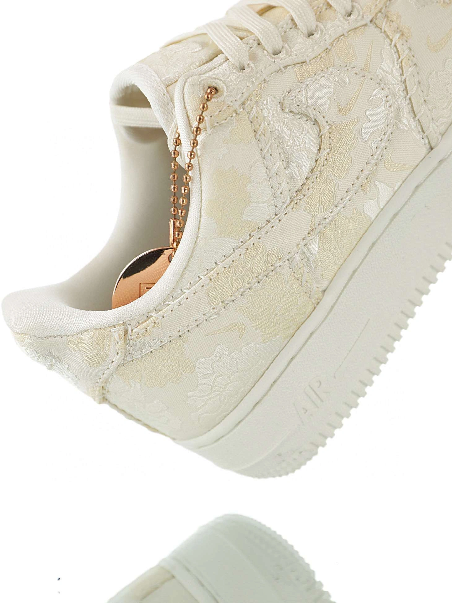 &*OOBB-AT4144-100 item: L067X30A2617