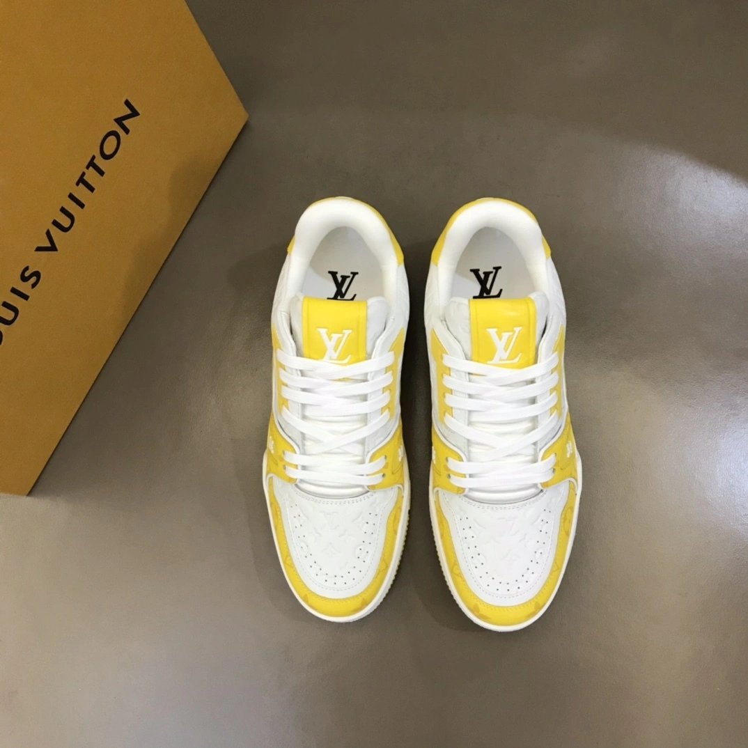 OOBB— BY1604-2022 Trainer item:C-X158B1674