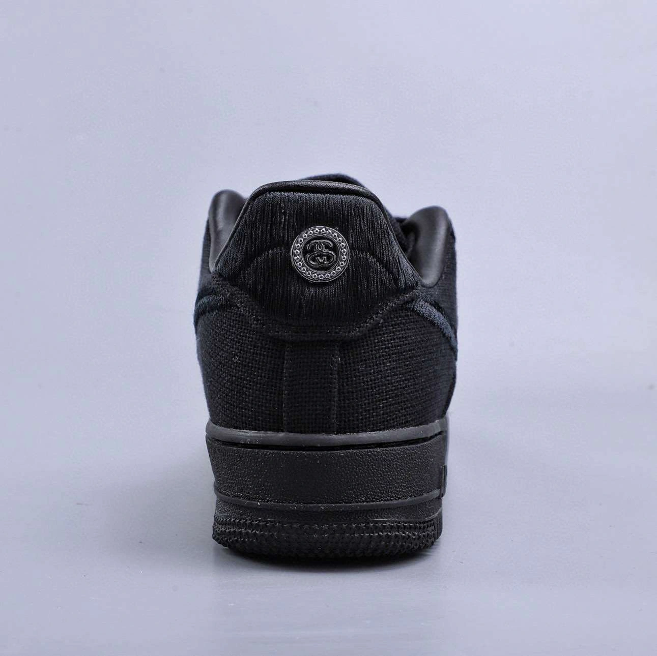 &*OOBB-CZ9084-001 item: L067X24B2125