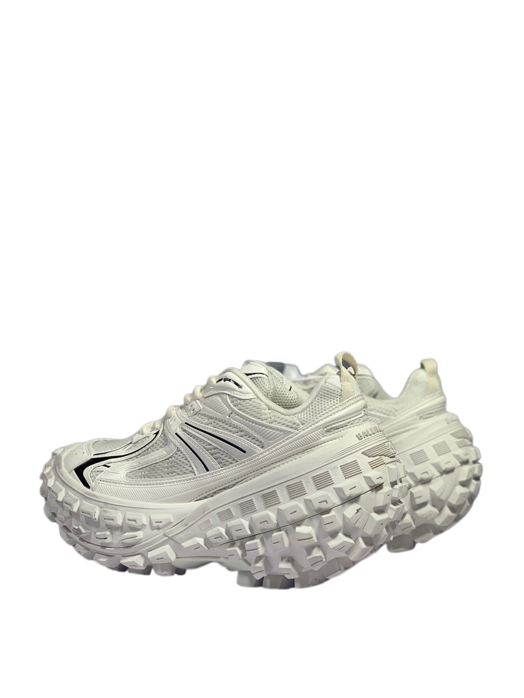 OOBB— Defender 685611W2RAA9110 item:C-X000C0404
