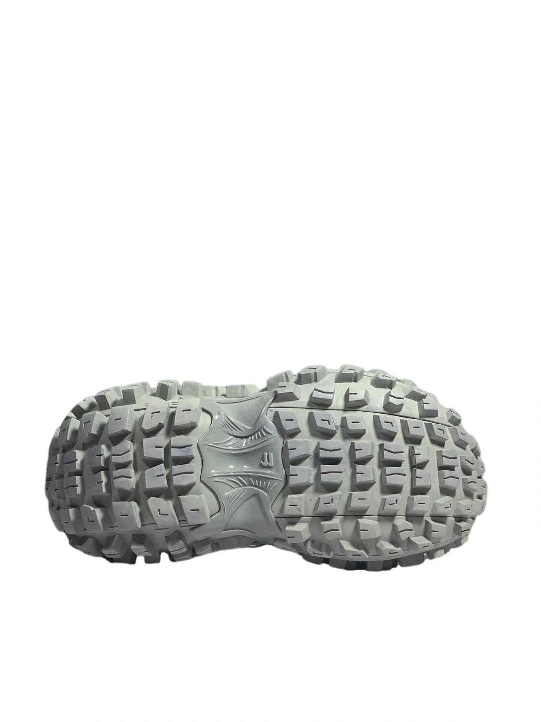 OOBB— Defender Rubber Platform Sneakers 685613W2RA61200 Defender item:C-X000C0301