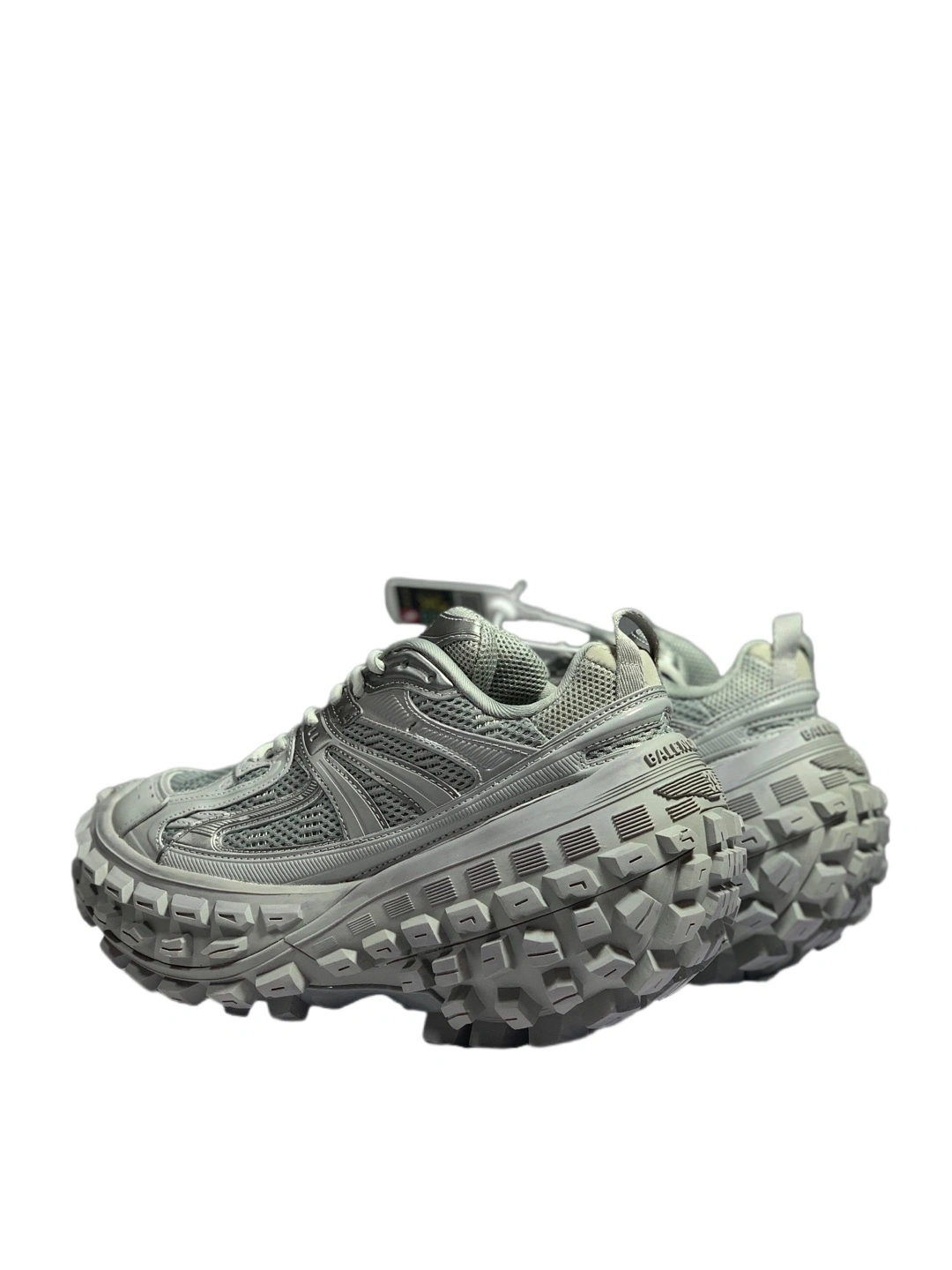 OOBB— Defender Rubber Platform Sneakers 685613W2RA61200 Defender item:C-X000C0301