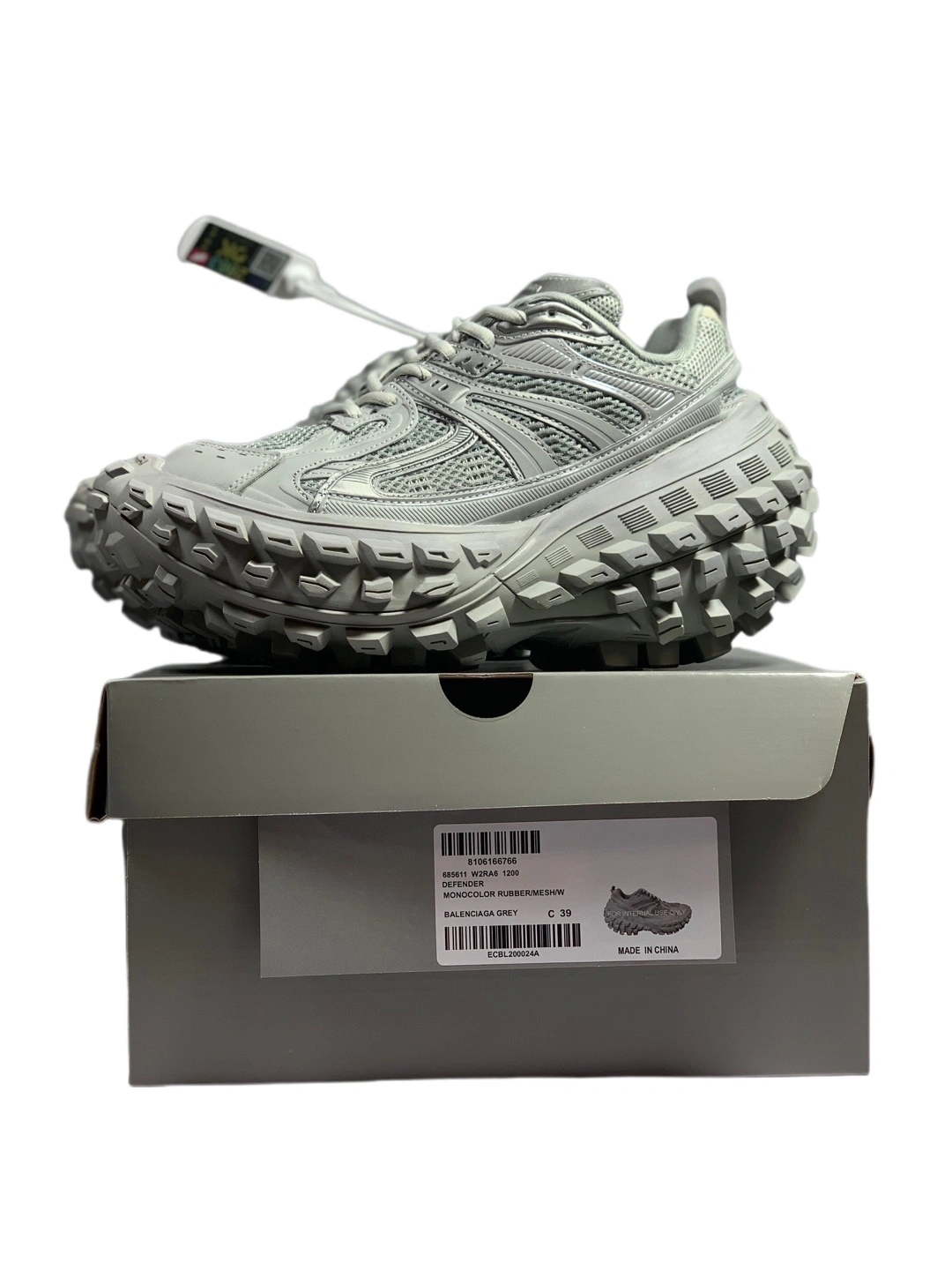 OOBB— Defender Rubber Platform Sneakers 685613W2RA61200 Defender item:C-X000C0301