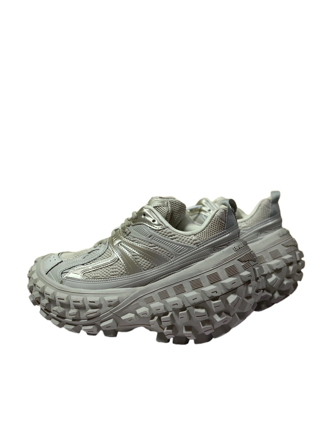 OOBB— Defender Rubber Platform Sneakers 685613W2RA69700 Defender item:C-X000C0302