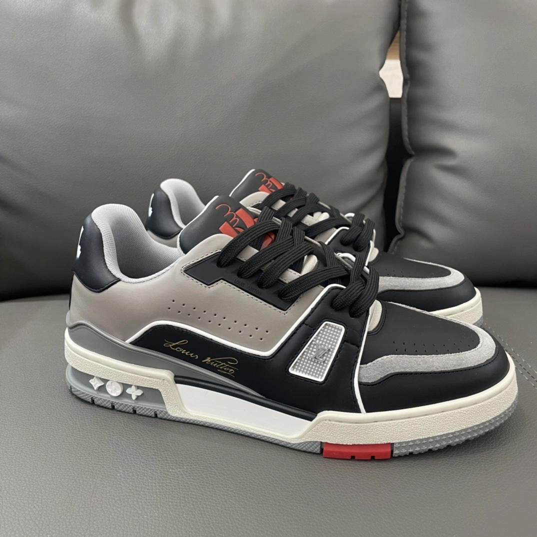 &OOBB— FY4394 Trainer item:C-X230B1666