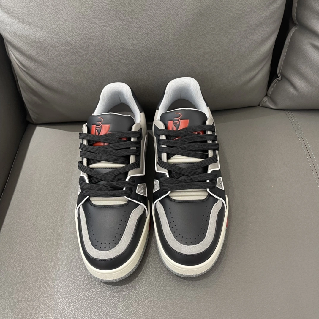&OOBB— FY4394 Trainer item:C-X230B1666