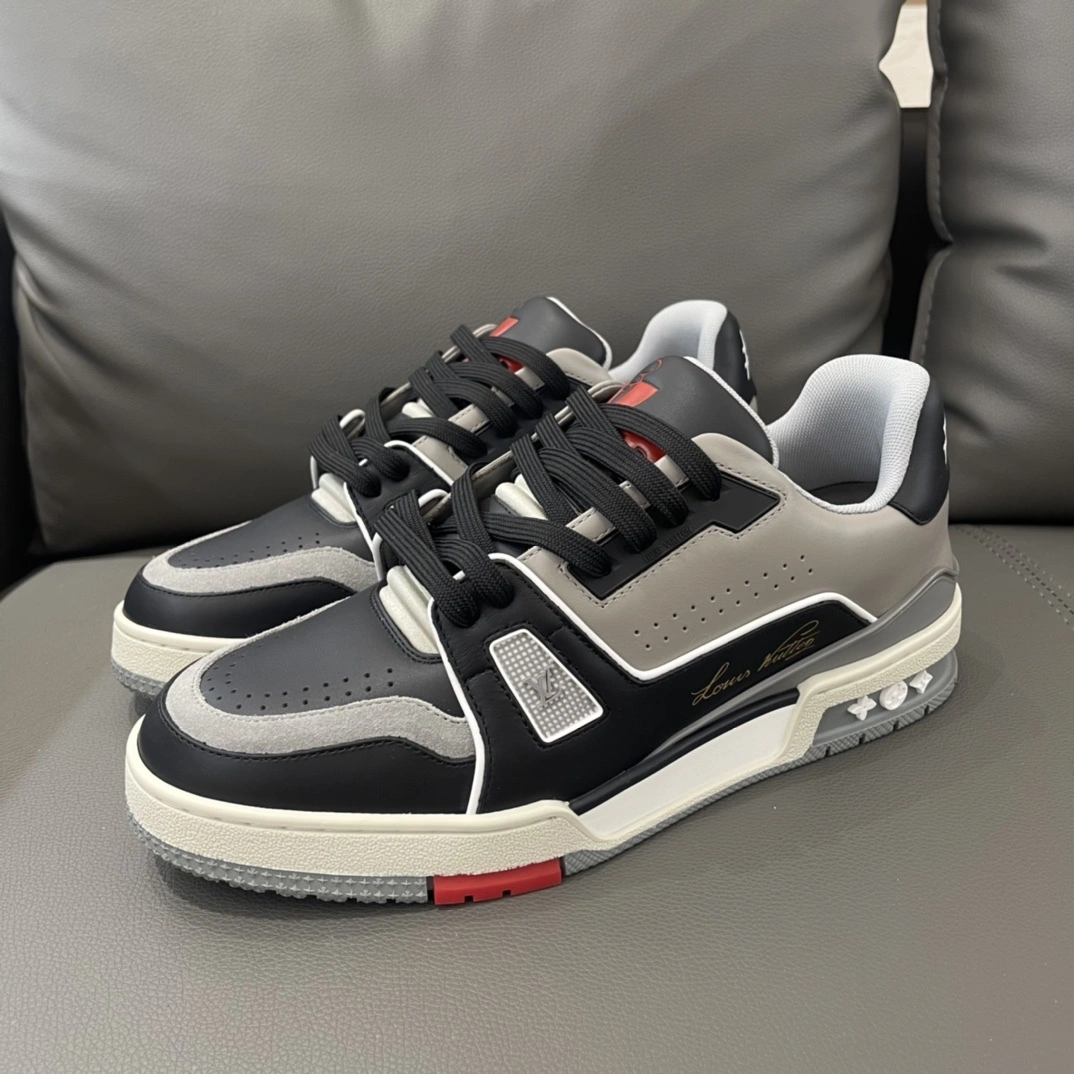 &OOBB— FY4394 Trainer item:C-X230B1666