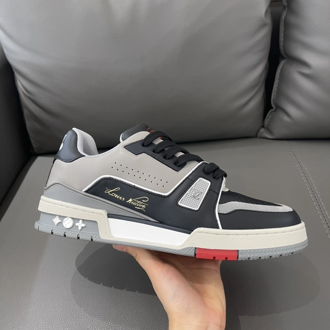 &OOBB— FY4394 Trainer item:C-X230B1666