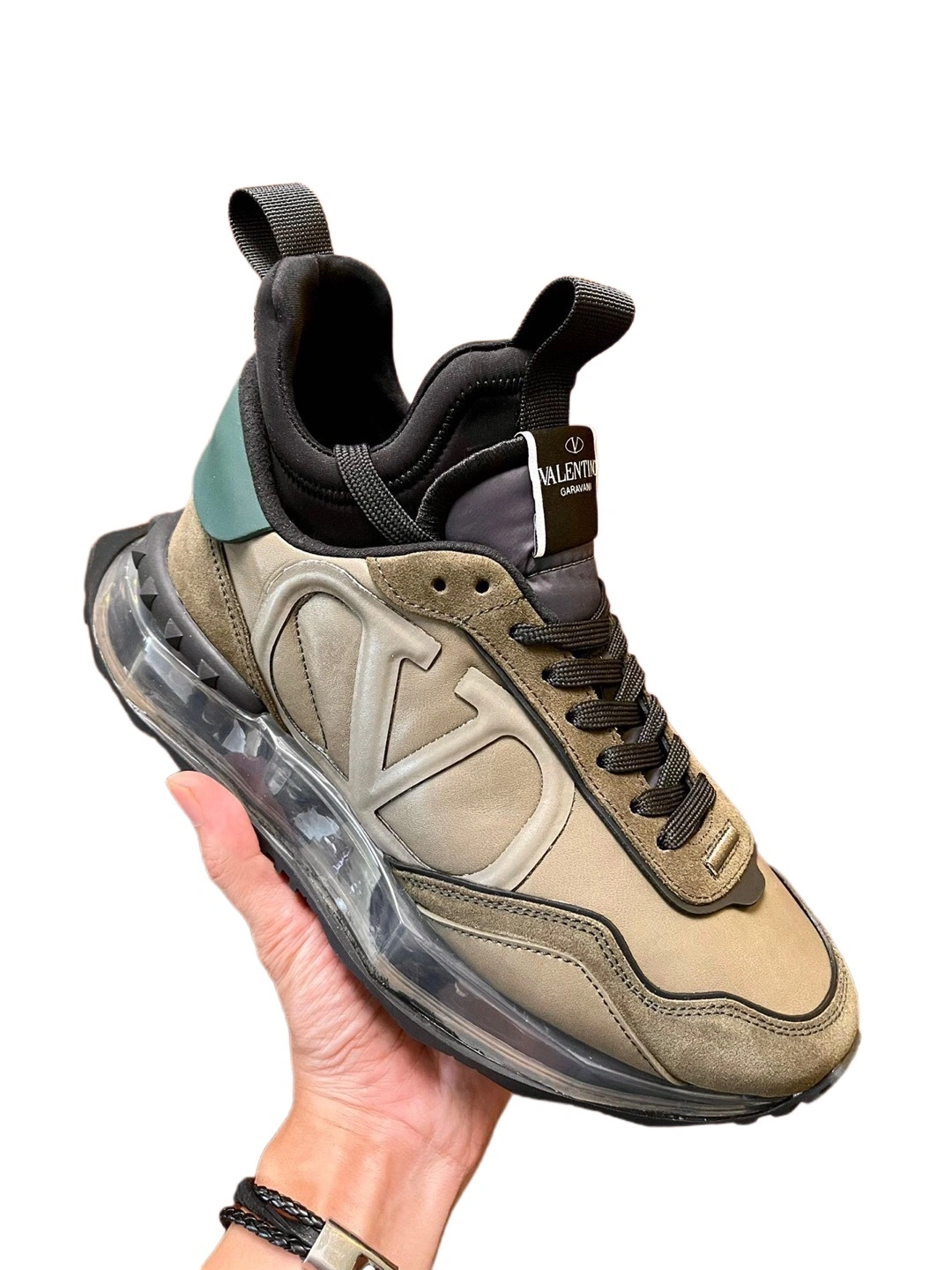 OOBB— item:C-X230B1812