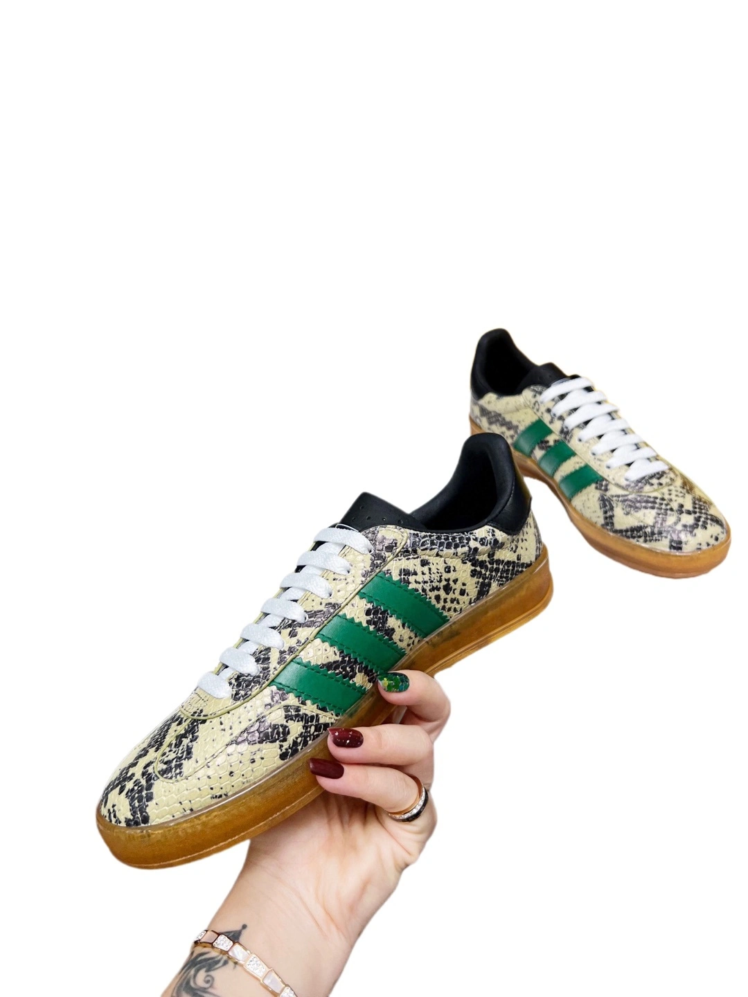 OOBB— originals Gazalle item:C-X158B1802