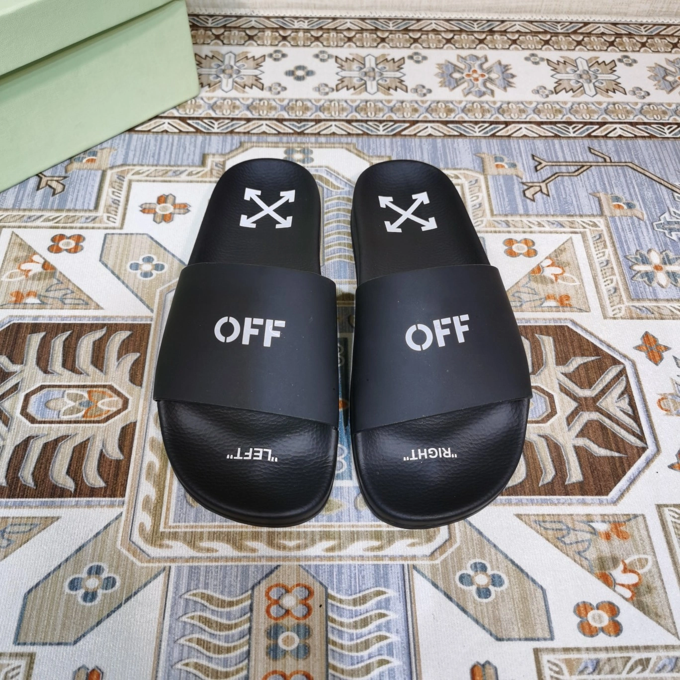 &Off Whit5 OWIC002R21PLA0011001 sheepskin item:DT-X543E1630