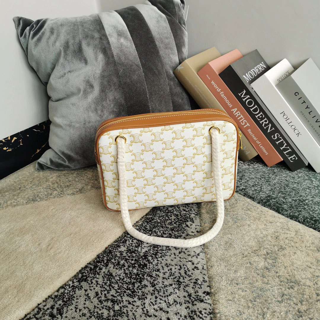 PATAPANS TRIOMPHE CANVAS item:B-B068B1405