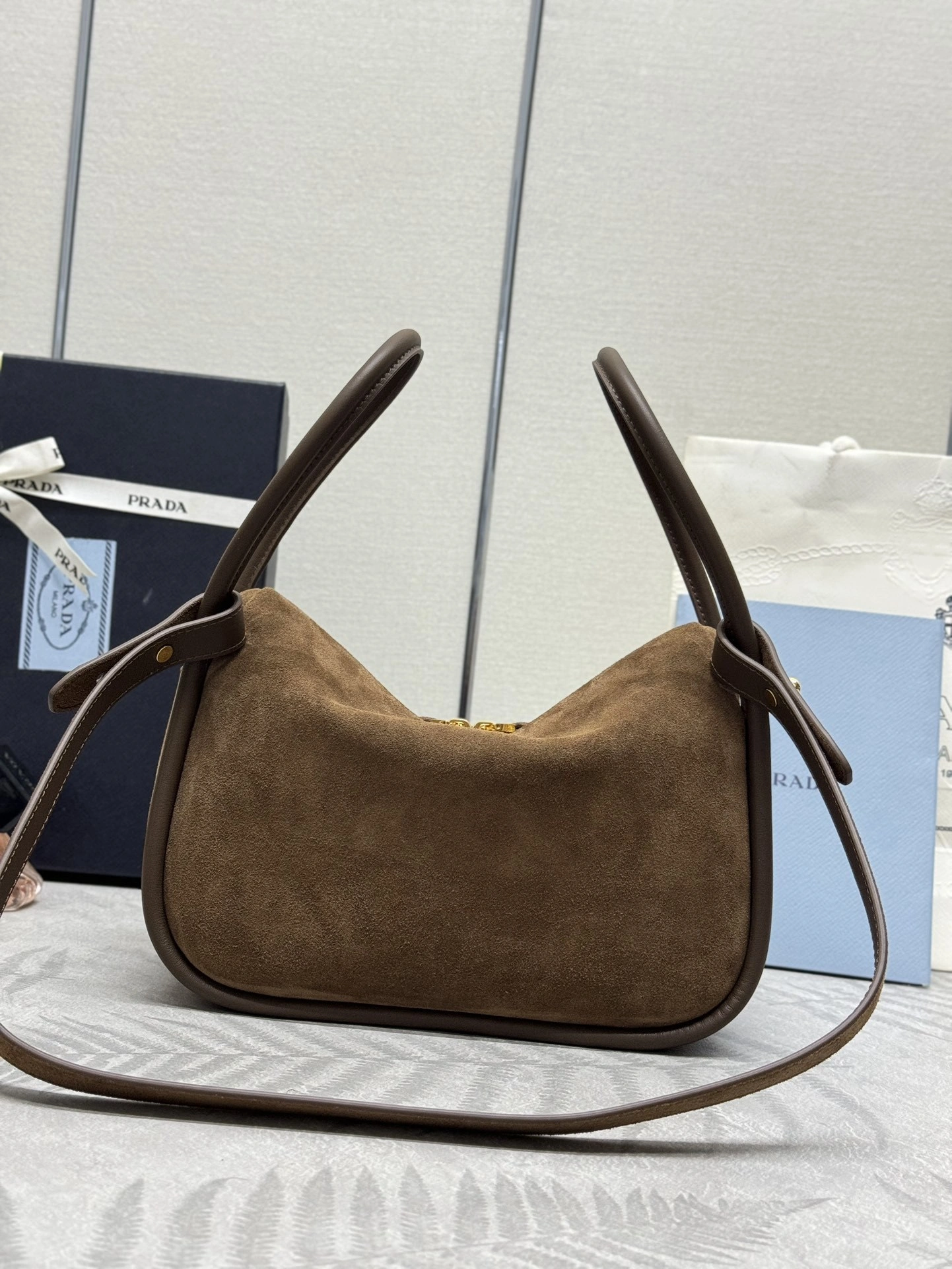 MOMO--Pr141 1BA451_2C4S_F0324_V_OVO high quality version Lindy cowhide item:E-B000K0649