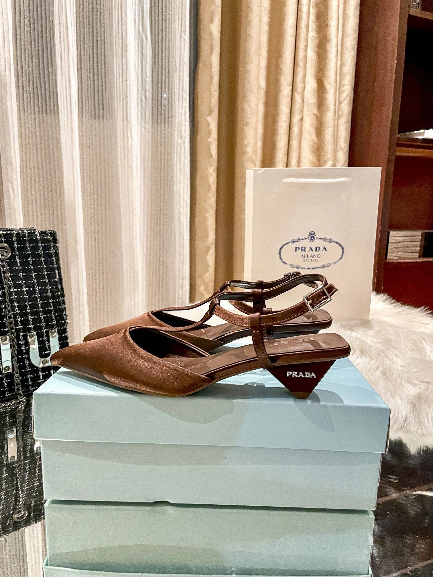 &Pr141 1I535N_049_F0005_F_035 Heel height：4CM item:DT-X234G1129