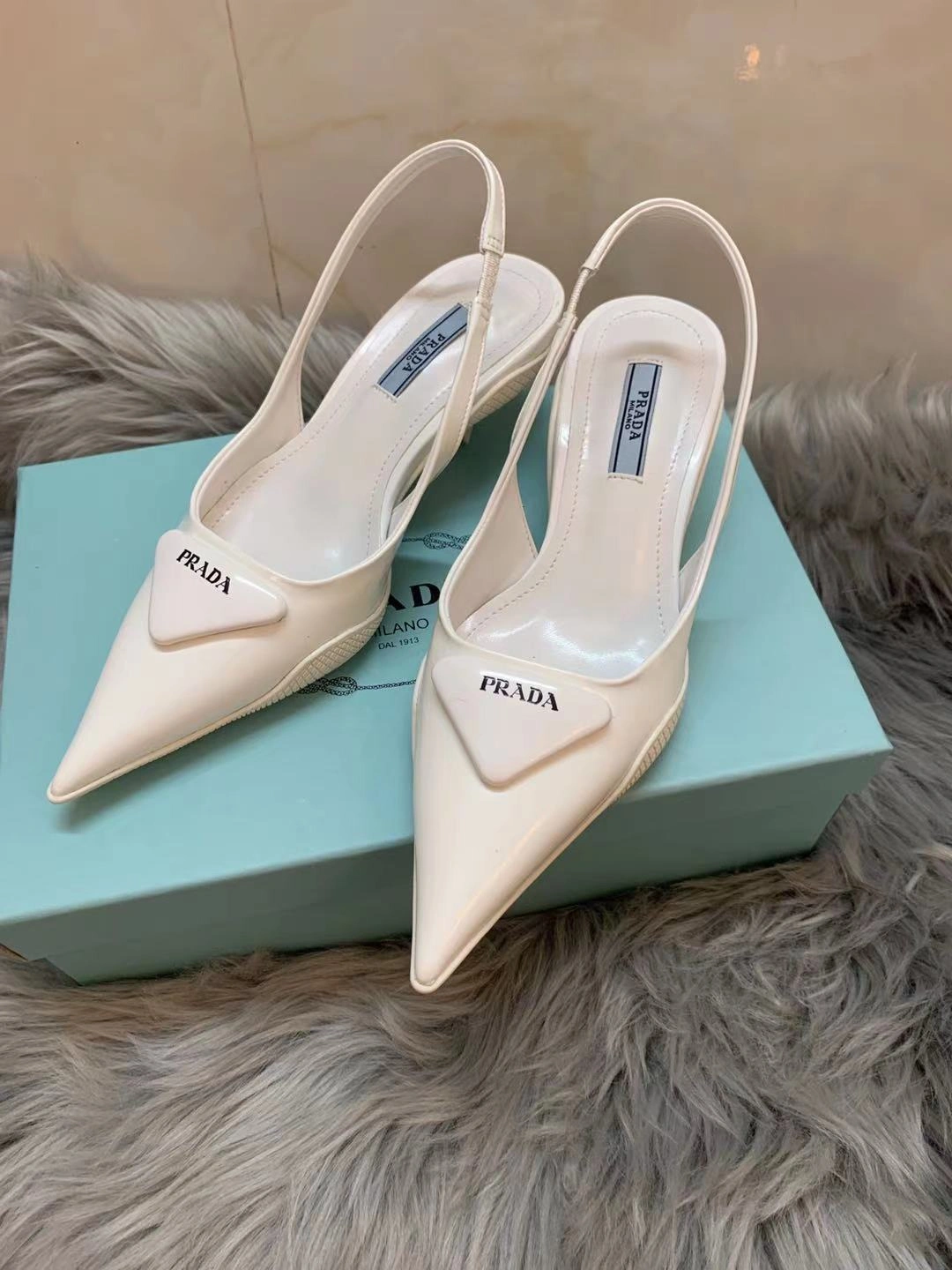 Pr141 1I565M_055_F0009_F_A045 Heel height：3CM item:ET-X234E0707W