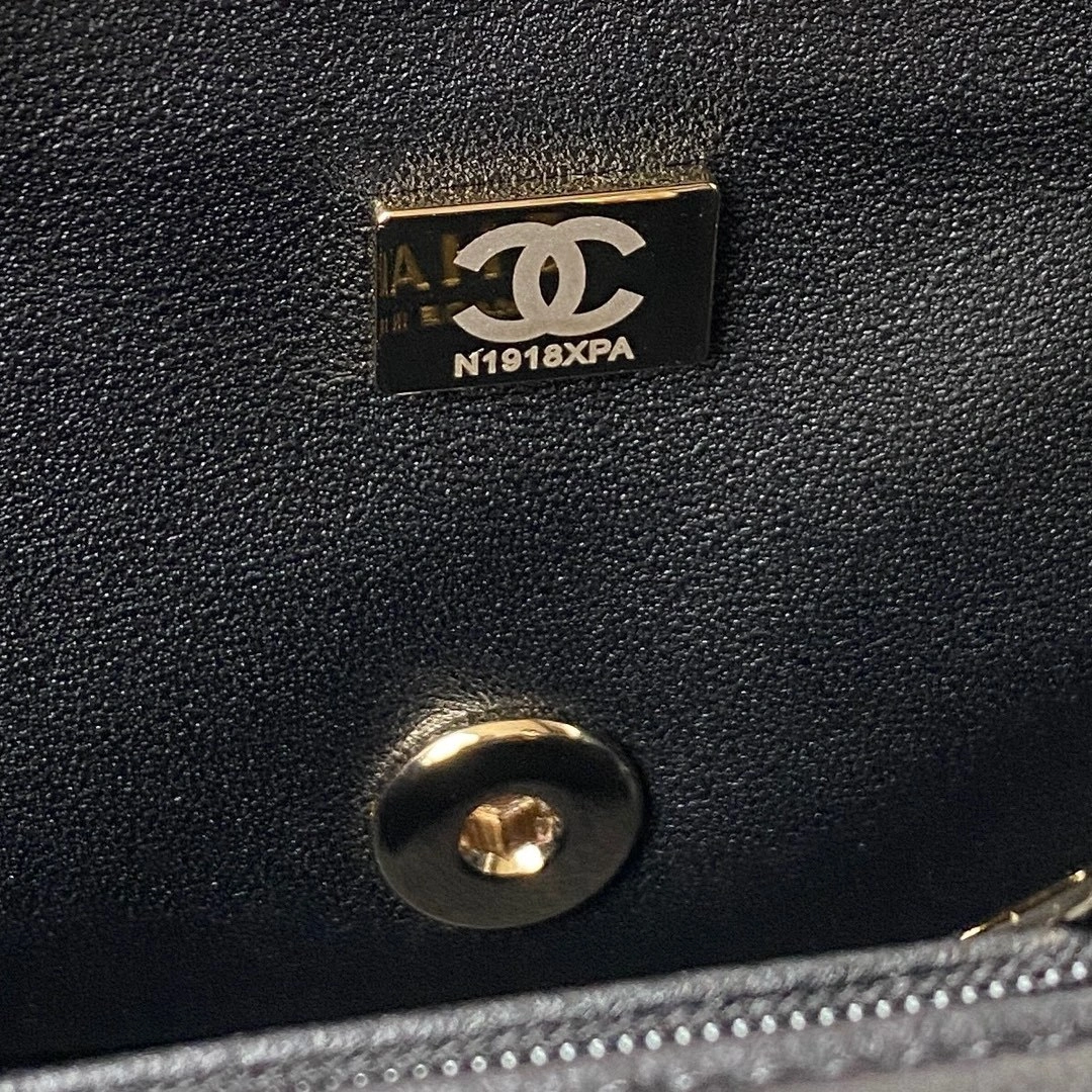 MOMO-- 3h1958 AS2431-B07876-94305 high quality version Mini CF handle sheepskin item:E-B177I1780