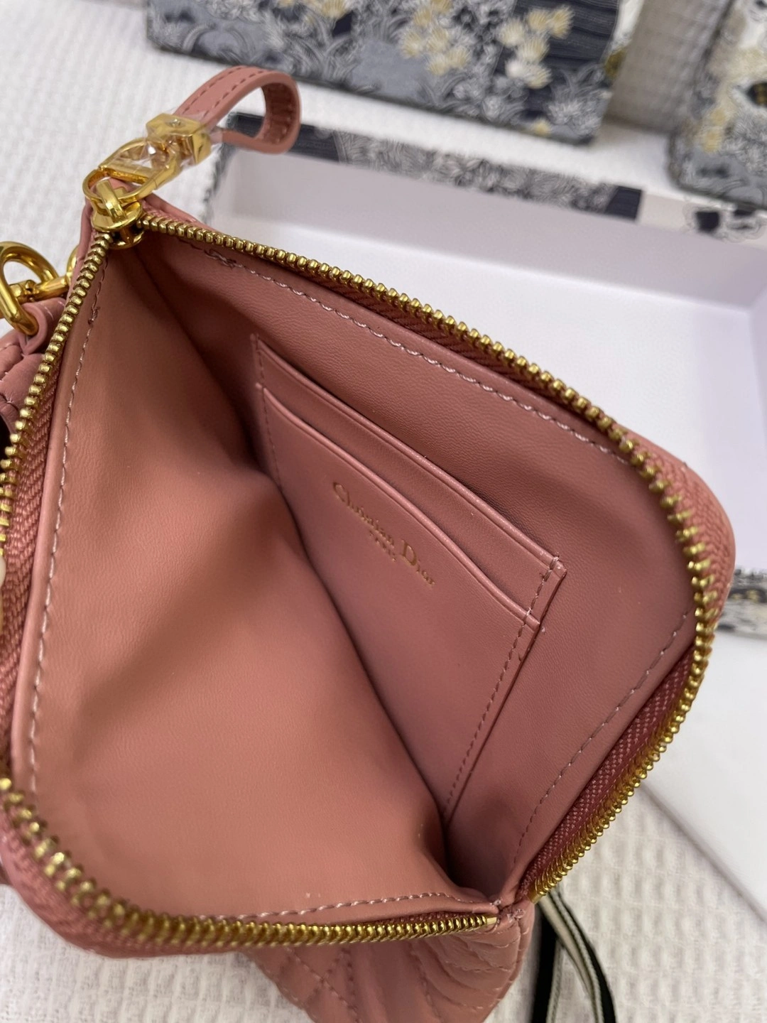 S5036 sheephide item : BT-B225C1802