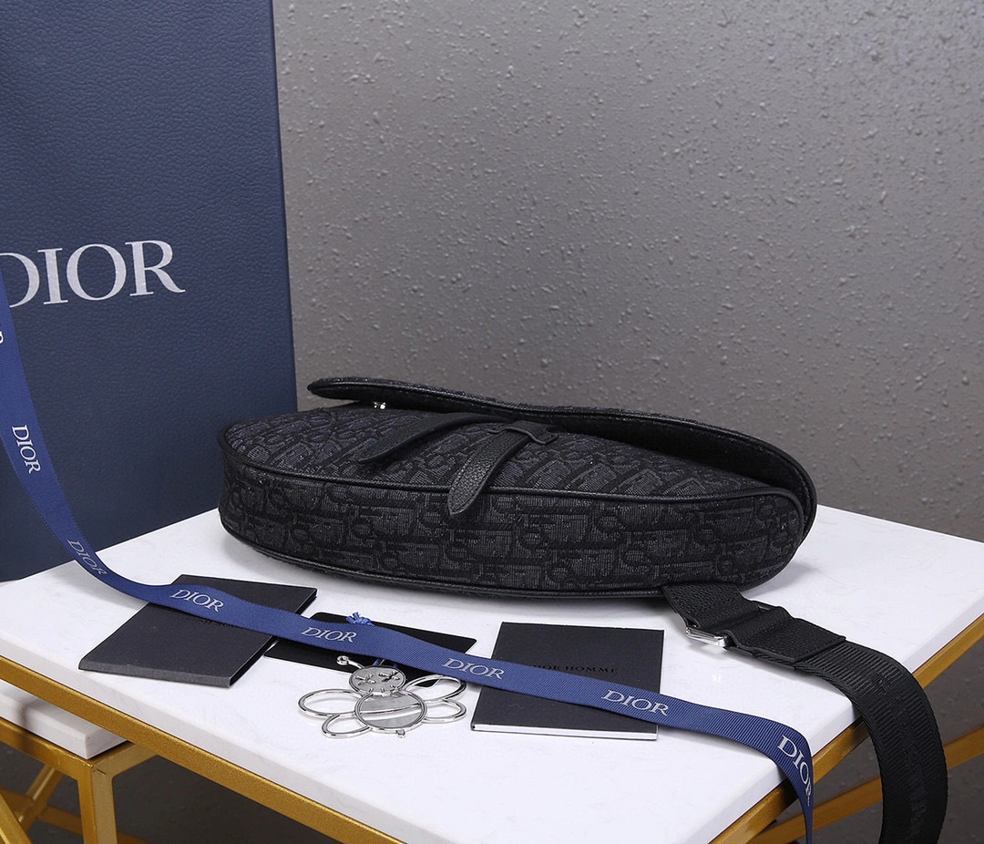 &Saddle Bag 1ADPO093YKY_H00N item : C-B350B5367T