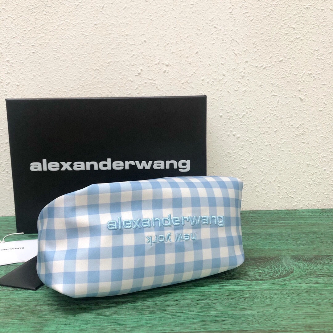 Scrunchie bag item:B-B236A1004
