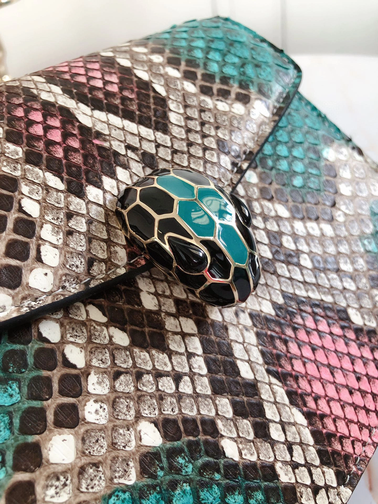 Serpenti Forever Python skin item:B-B563B0608