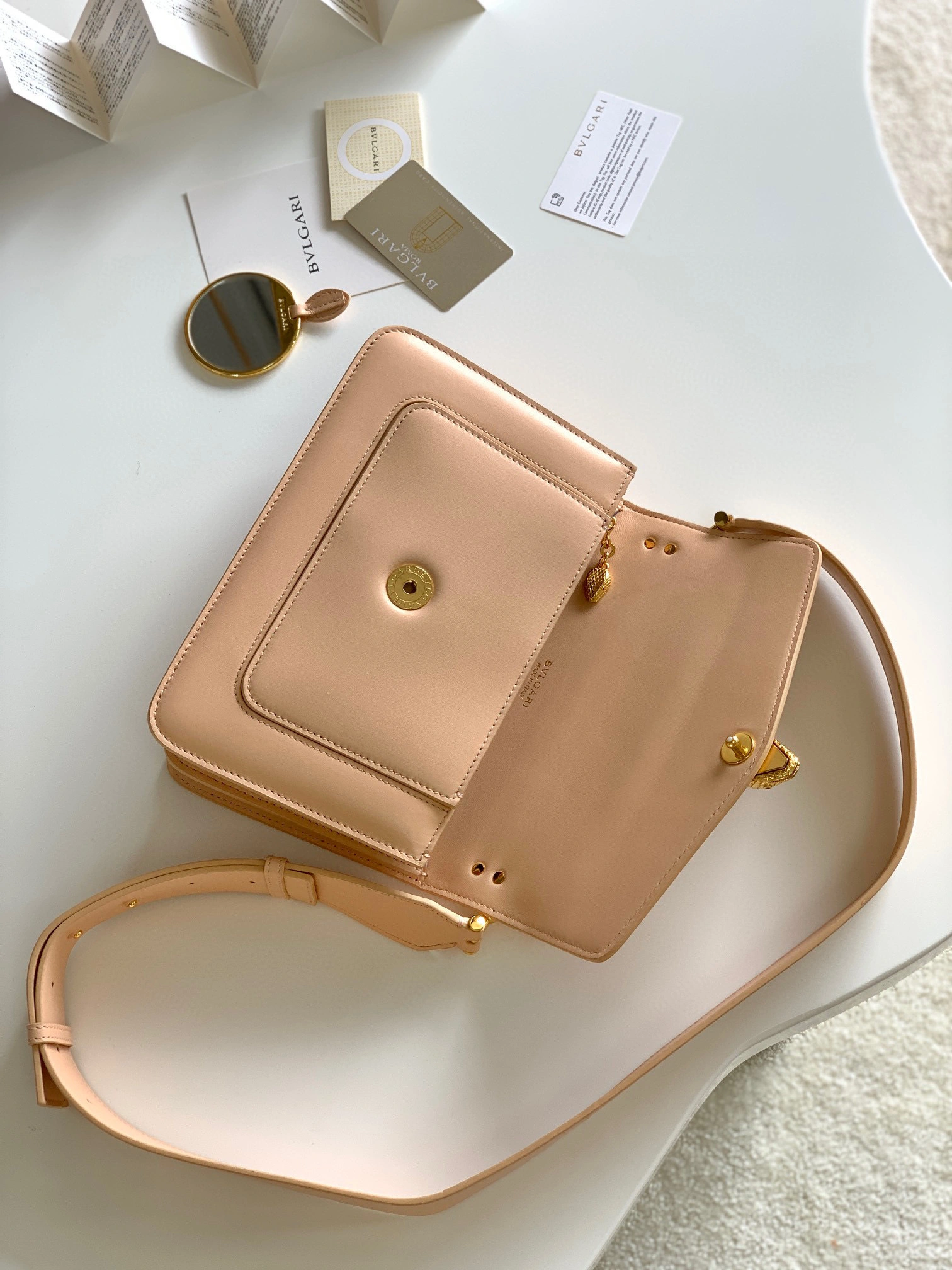 Serpenti Forever item:B-B563B0605