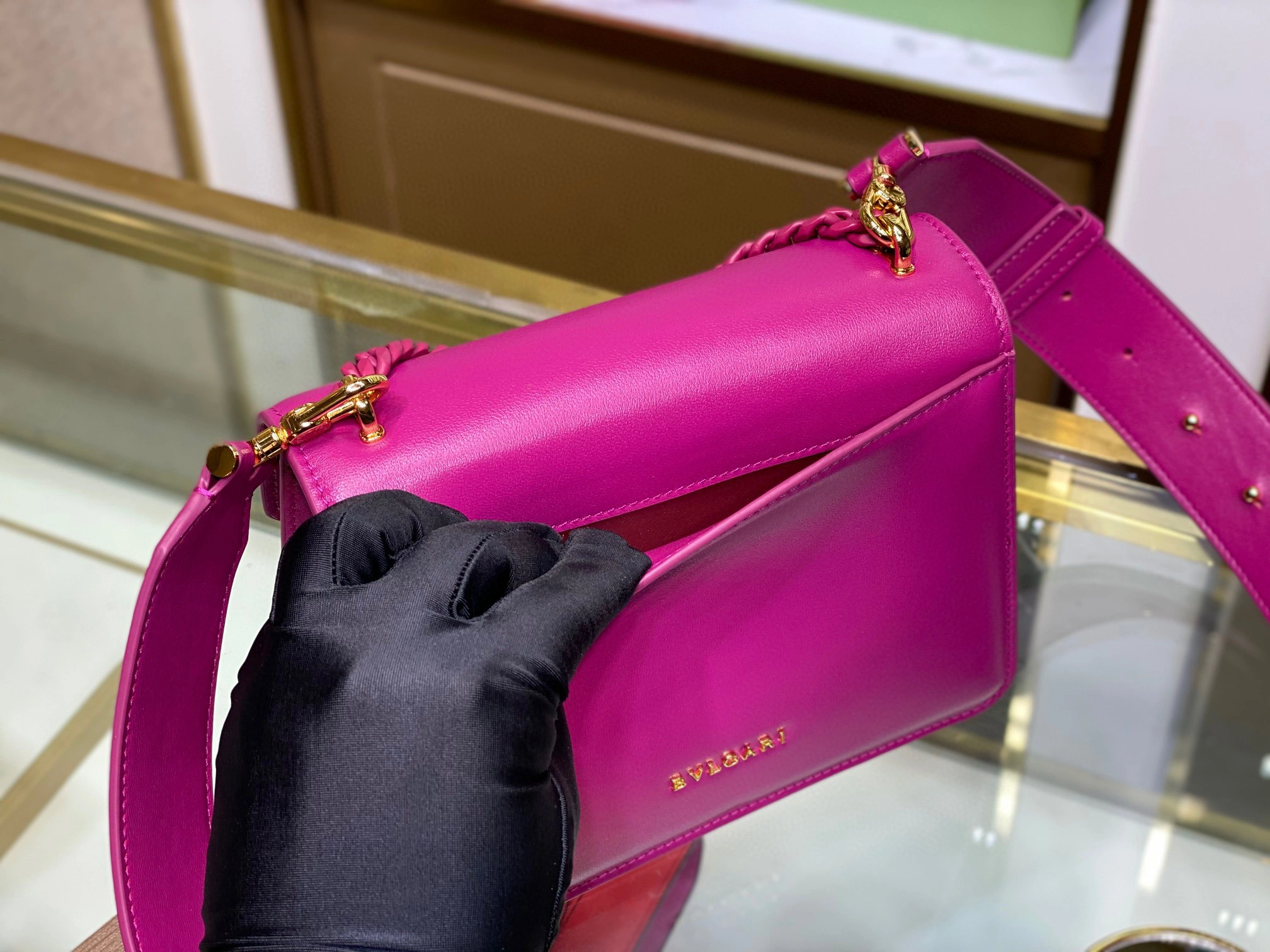Serpenti Forever item:B-B563B0606
