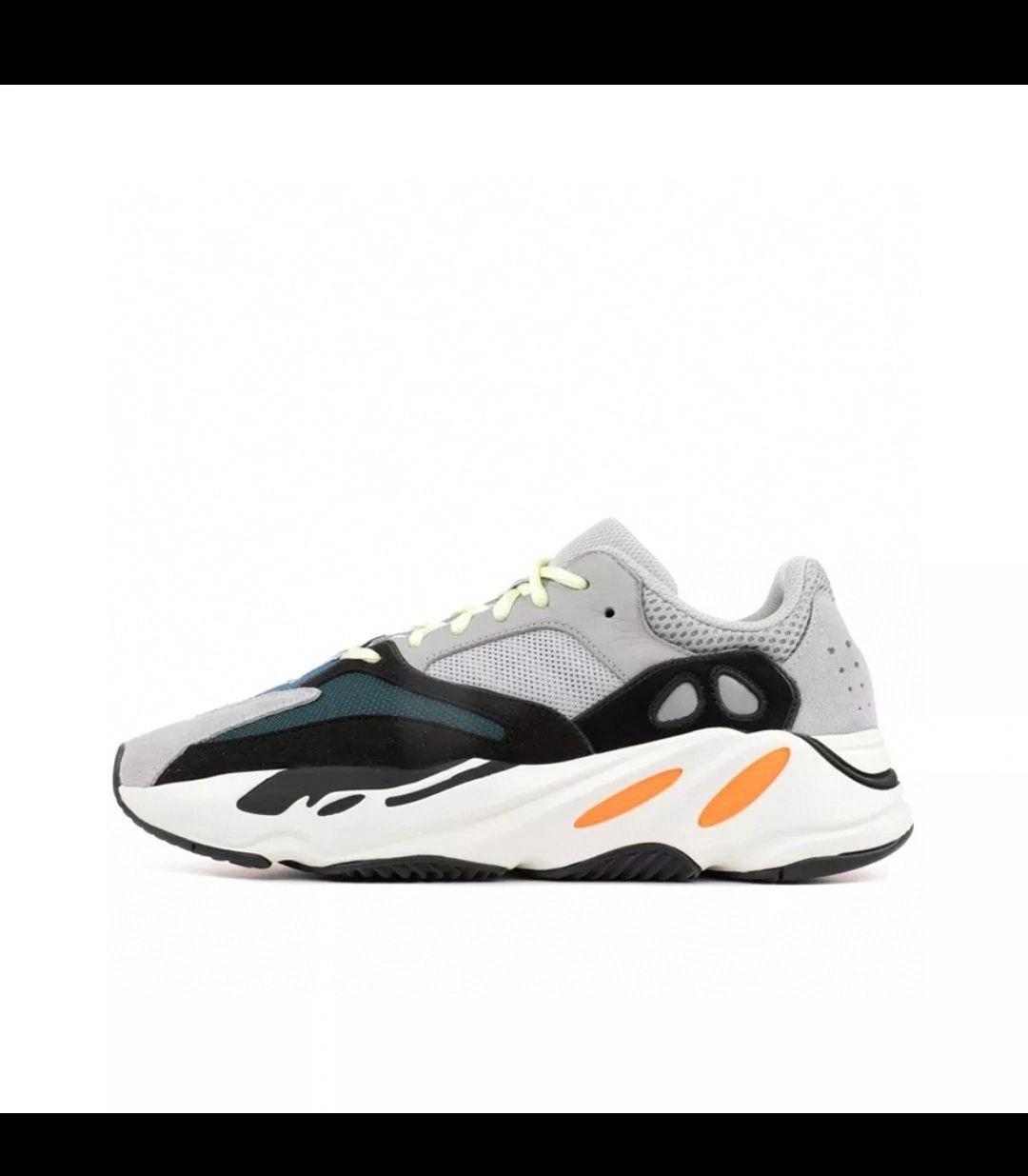 &Sneaker3a- B75571 item : A-X05L1403W